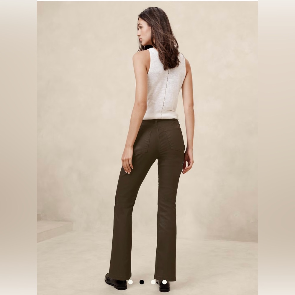 Banana Republic Mid-Rise Bootcut Coated Jeans. - Picture 3 of 6